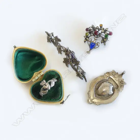 SILVER & OTHER JEWELLERY: 2 GEM SET BROOCHES + FOB MEDALLION + IRISH CLADDAGH RING in vintage box SIZE L