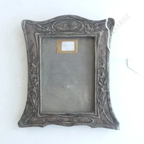STG SILVER PHOTO FRAME, CHESTER 1907 200x180mm NOT IN GOOD CONDITION
