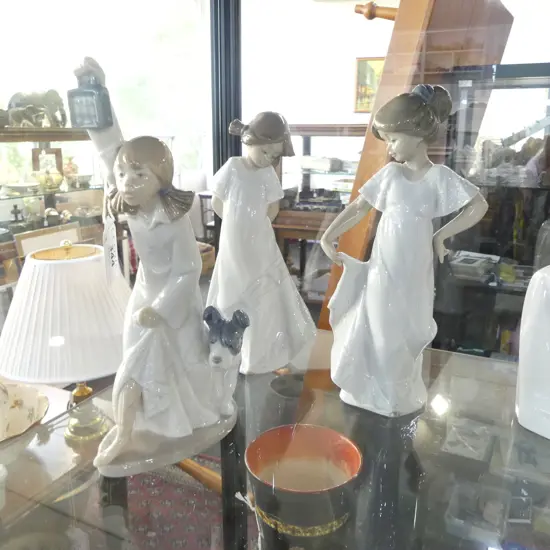 3 NAO FIGURINES H.215mm