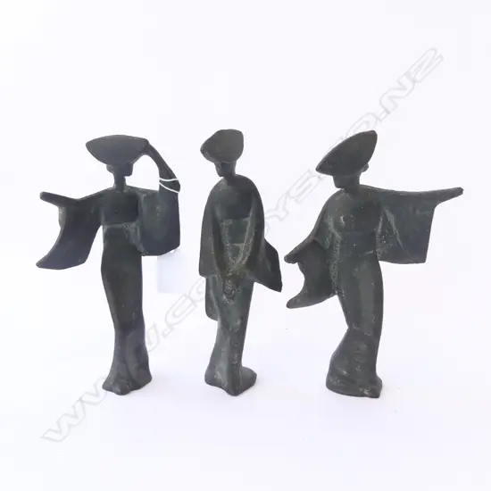  THREE BRONZE GEISHA ORNAMENTS H.180mm