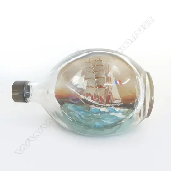 'DIMPLE' SHIP IN A BOTTLE L.200mm