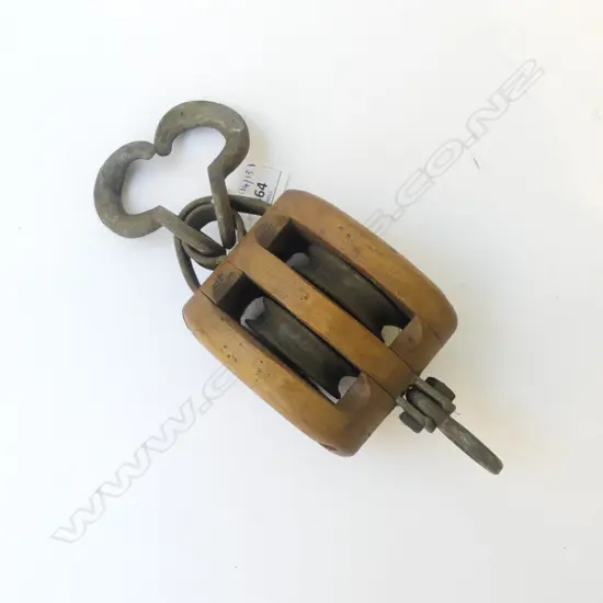 VINTAGE WOOD & METAL SAILING ROPE PULLEY L250MM