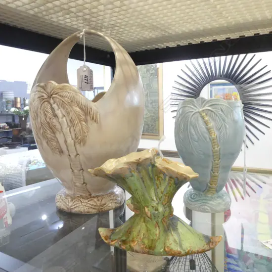 2 BESWICK PALM VASES H270 &160MM& FLOWER SHAPED VASE H100MM