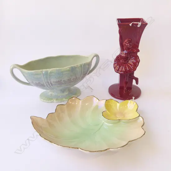 BESWICK RED BALLERINA VASE H275MM 2 HANDLED VASE L320MM & FLORAL BOWL DIA240MM