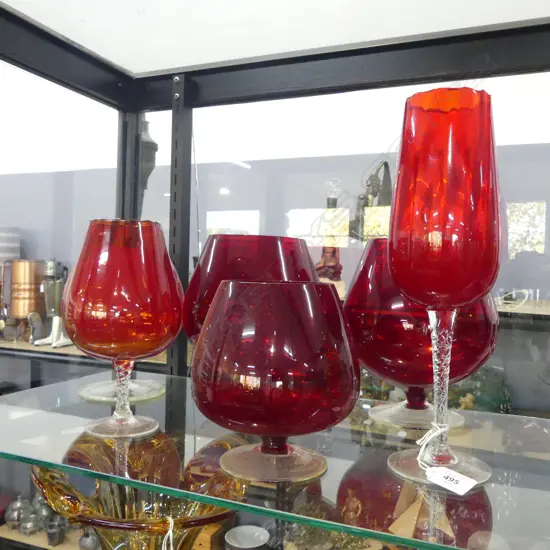 6 RED ART GLASS VASES H.305mm