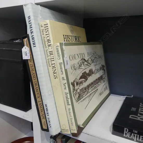 4 NZ REF TABLE BOOKS WAIMAKARIRI BY ROBERT LOGAN L360MM ETC