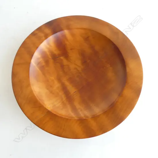 N.Z. KAURI TURNED WOOD BOWL by RUPERT NEWBOLD Dia.290mm