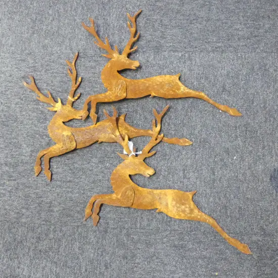 3 RUSTED WROUGHT IRON STAG ORNAMENTS L.440mm