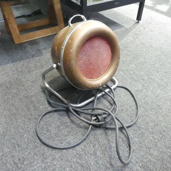 RETRO ALLUMINIUM & CROME FAN HEATER H340MM