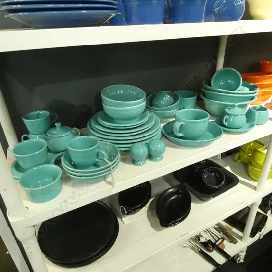 FIESTA U.S.A TURQOUISE GLAZED TEA/DINNER CHINA 