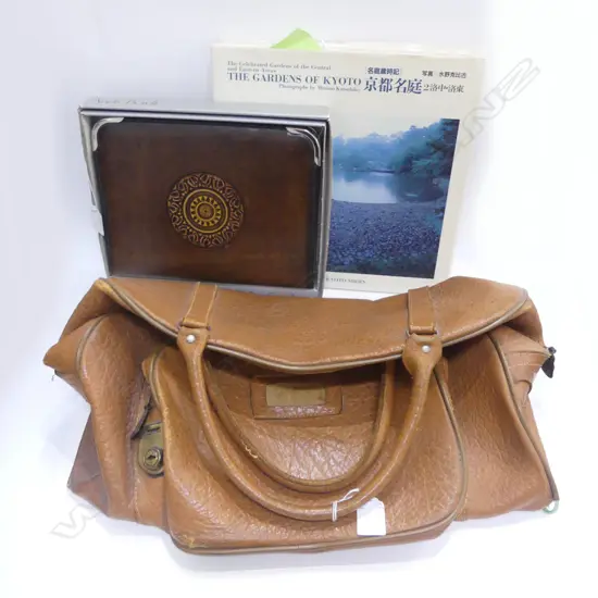 LEATHER WRITING COMPENDIUM/2 BOOKS 'JAPANESE GARDENS'/SMALL LEATHER OVERNIGHT BAG