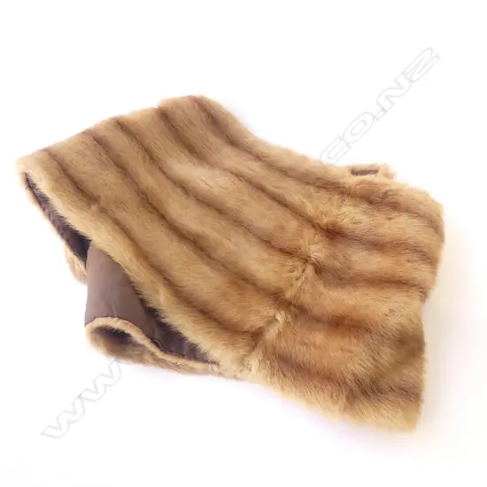 VINTAGE FUR STOLE