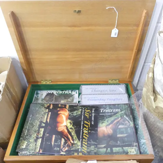 SIR TRISTRAM PHONECARDS in SUBSTANTIAL WOODEN PRESENTATION BOX 530x400x110mm