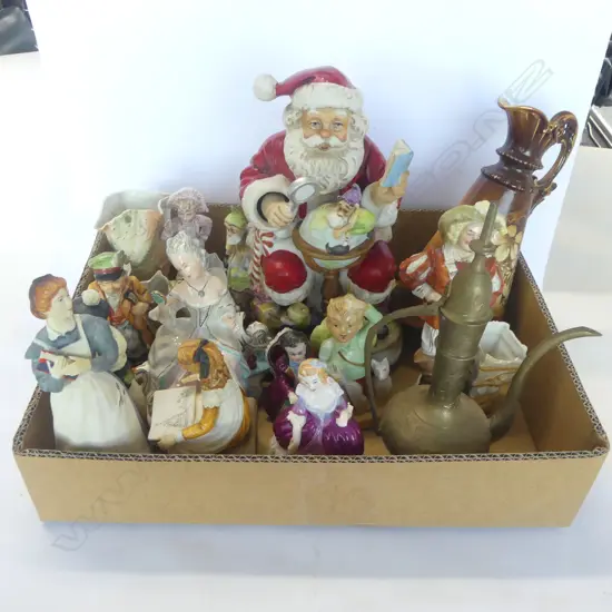 TRAY LOT EDWARDIAN CHINA FIGURINES  ETC