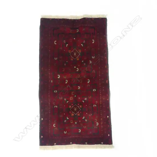 SMALL PERSIAN HAND KNOTTED RUG DARK RED COLOURS L990 W550MM