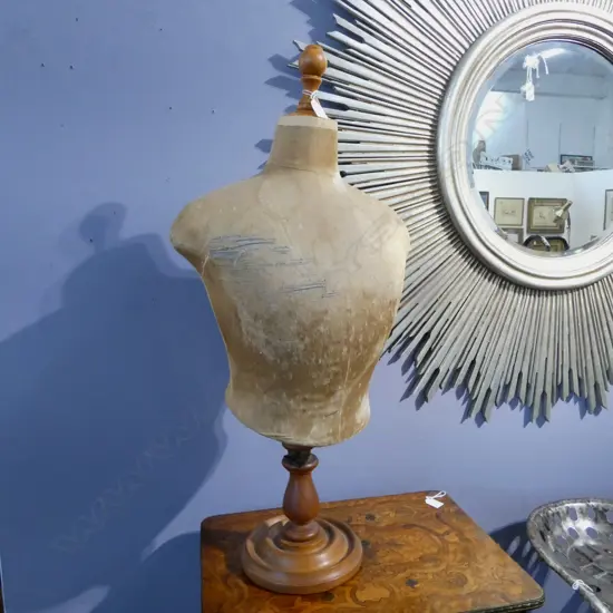 VINTAGE FRENCH TABLE TOP DISPLAY BUST 'BREVETE S.G.D.C' H.850mm