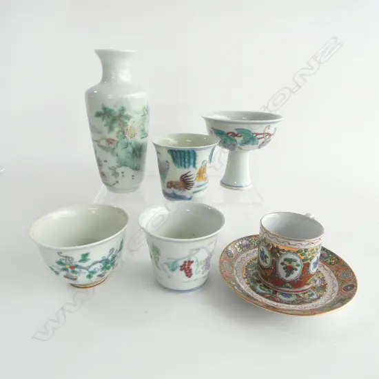 6 CHINESE CERAMICS; C/S, 4 PCES DUCAI, VASE H.145mm