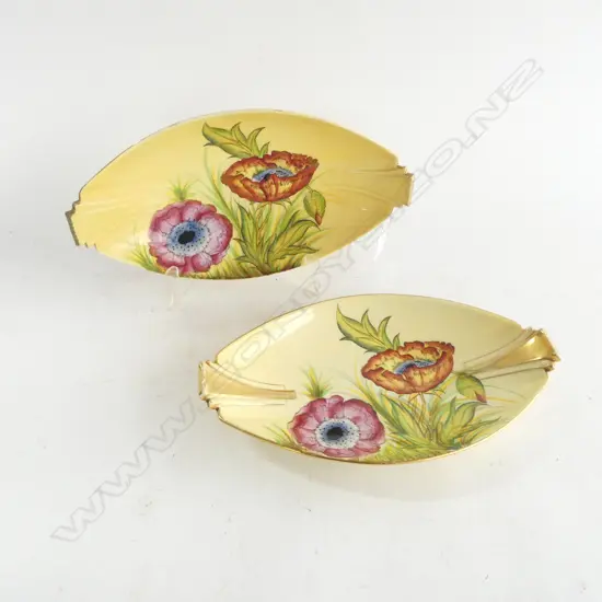2 CARLTON WARE ICELANDIC POPPIES DISHES W.275mm