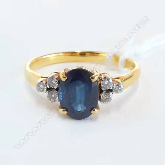 18ct SAPPHIRE & DIAMOND SET, 3.2gm, SIZE O claws worn on outside diamonds
