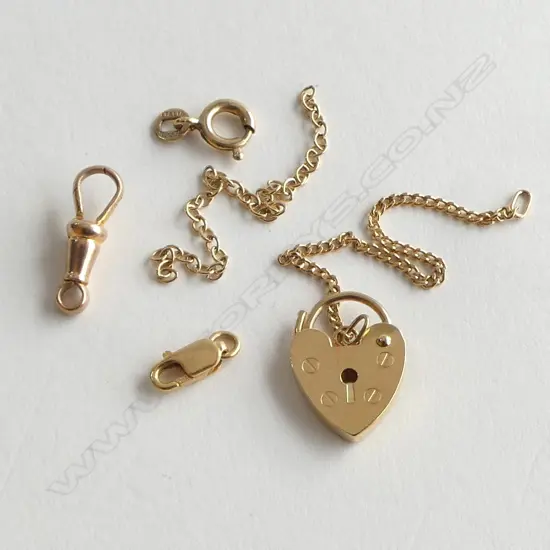 9CT GOLD PADLOCK & 2 SAFETY CHAINS/9CT GOLD SMALL SWIVEL CLIP/9CT GOLD BOLT RING/9CT GOLD LOBSTER CATCH 2.7gm