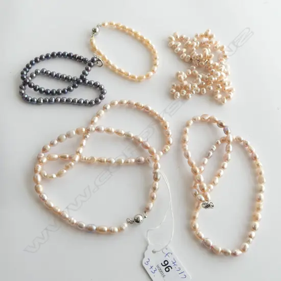 3 FRESH WATER PEARL NECKLACES + 3 BRACELETS