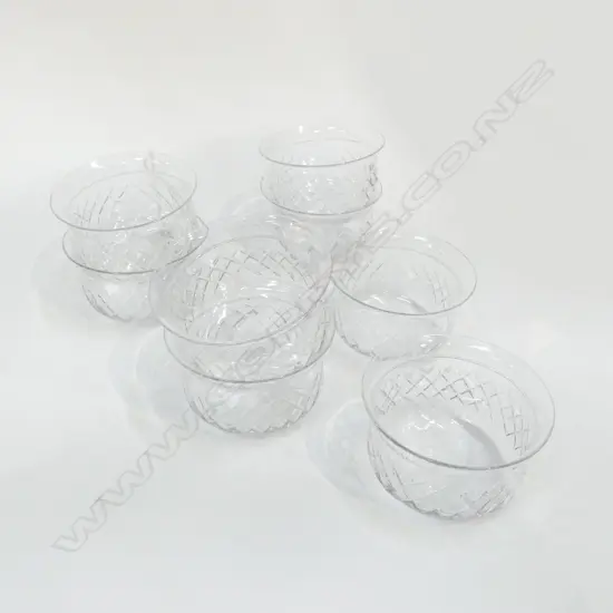 8 TUDOR CRYSTAL BOWLS Dia.110mm