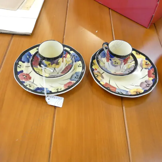 ROYAL DOULTON PANSY 2 C/S + 2 SIDE PLATES 165mm dia