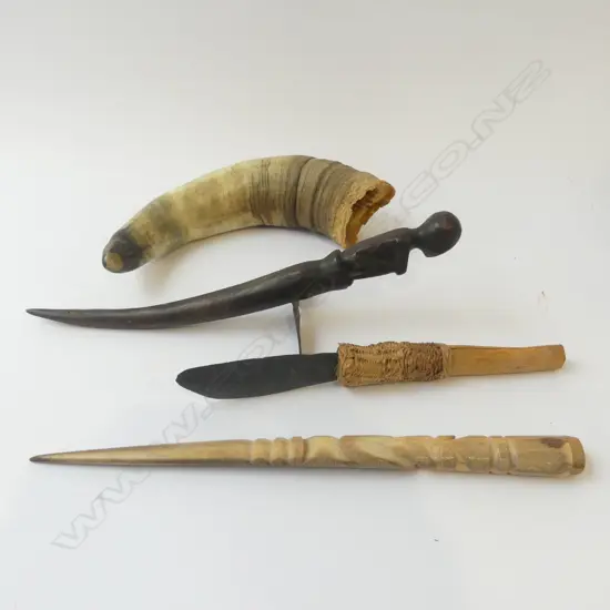 SCOTTISH HORN, CARVED BONE SPIKE & TWO TRIBAL IMPLEMENTS, L.190-260MM