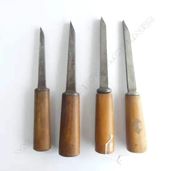 4 VINTAGE MORTICE CHISELS, WOODEN HANDLES L.350mm