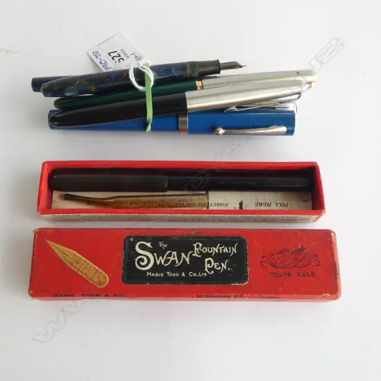 CASED VINTAGE 'THE SWAN' FOUNTAIN PEN, MABIE TODD & Co + 6 LOOSE MOSTLY PARKER PENS