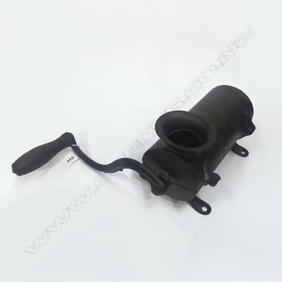 (1696) ANTIQUE CAST IRON ENTERPRISE No. 20 MEAT CUTTER L.360mm