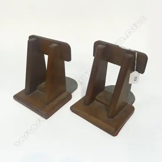 PR OAK BOOKENDS H.190mm