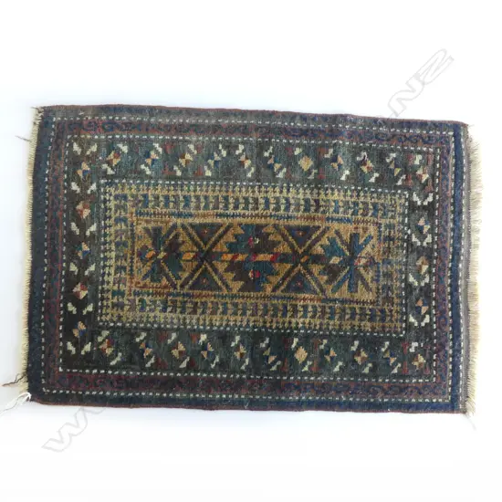 TRIBAL BALUCHI ALL WOOL BAG FACE or RUG 650 X 440mm minor marks of age