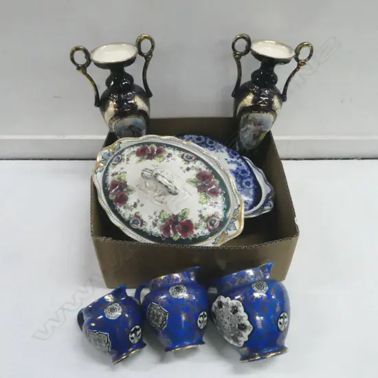 BOX OF EDWARDIAN CHINA PR VASES 2 TURREENS & 3 GRADUATED JUGS 