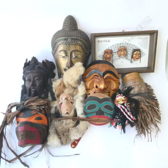 8 DECORATIVE MASKS 