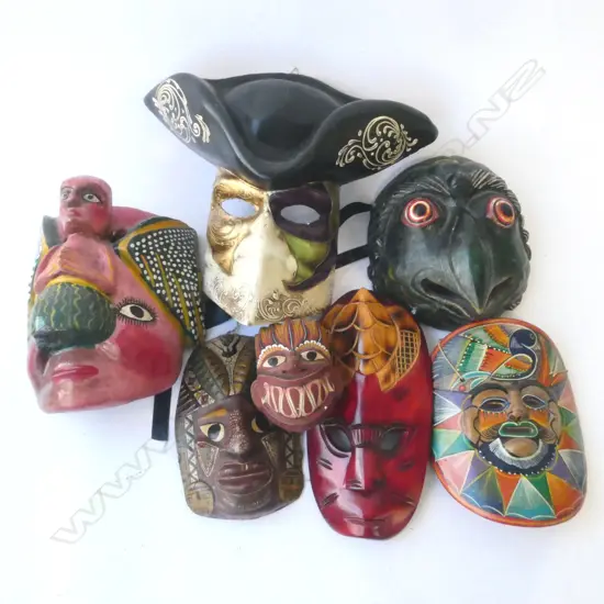 7 DECORATIVE MASKS