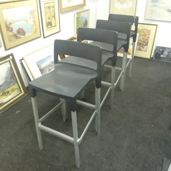 SET OF FOUR DIVO ITALIAN DESIGN BAR CHAIRS H.960mm 