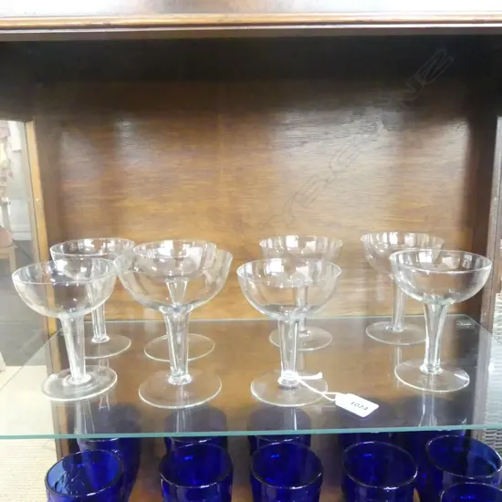 8 HOLLOW STEM CHAMPAGNE GLASSES H.130mm