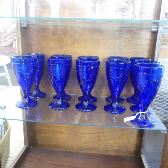 11 BLUE GLASS DRINKING GLASSES H.180mm