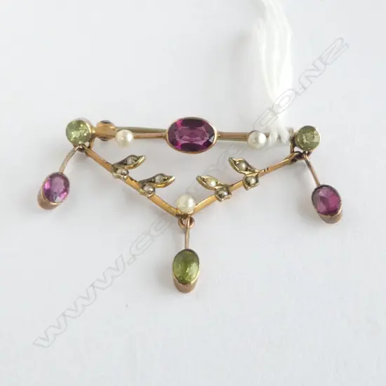 EDWARDIAN 9ct GOLD coloured stone & pearl BROOCH with swing & 3 drop sections 2.66gms