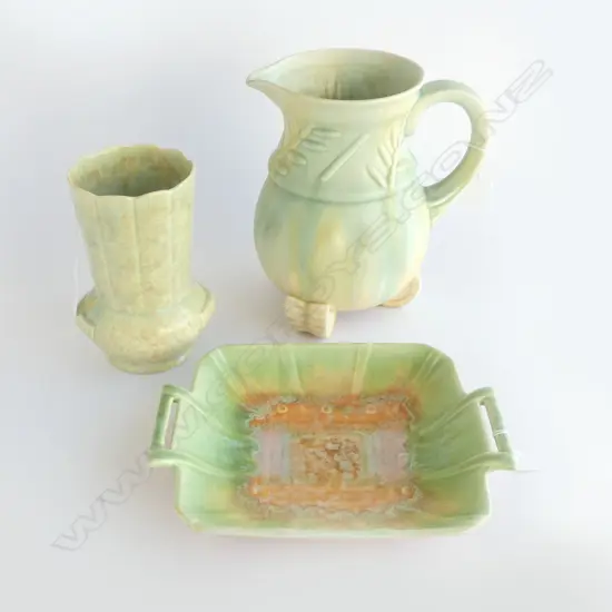 BESWICK DECO JUG H230MM VASE H175MM & 2 HANDLED DISH DIA 260MM