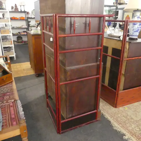 Japanese Iko room corner clothing rack H.1520mm