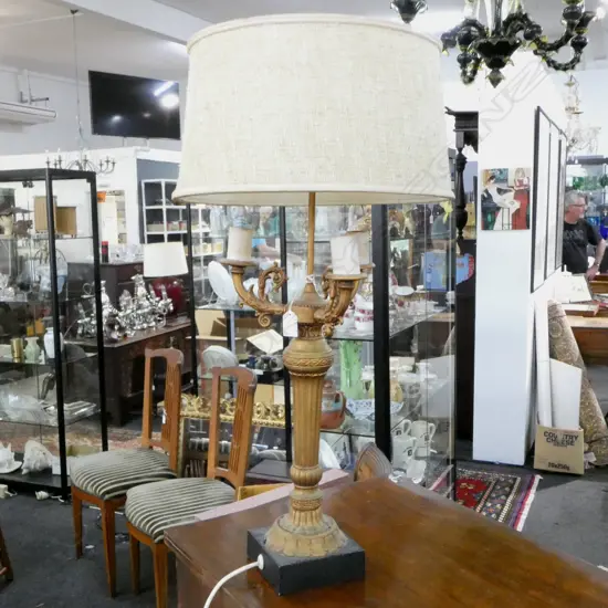 VINTAGE GILDED METAL TABLE LAMP with three branches H.740mm