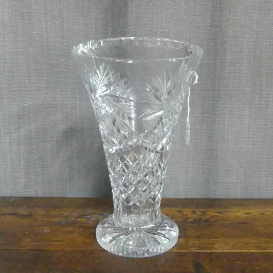 HEAVY CUT CRYSTAL VASE H260MM