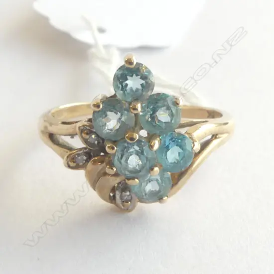 9CT GOLD BLUE TOPAZ & DIAMOMD DRESS RING SIZE S1/2