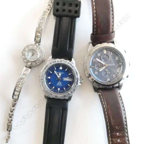 2 GENTS WRISTWATCHES FOSSIL/OLYMPIC & LADIES WRISTWATCH