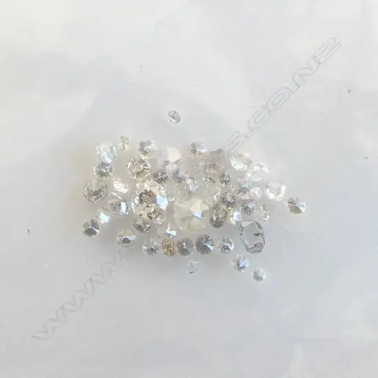 BAG OF LOOSE DIAMONDS TDW. 1CT approx
