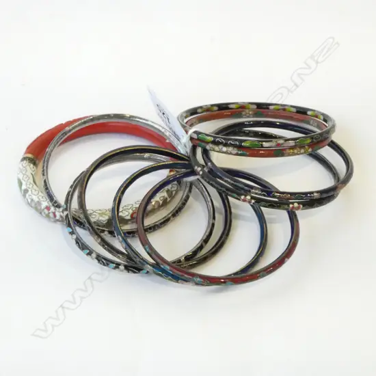 10 CLOISONE BANGLES 