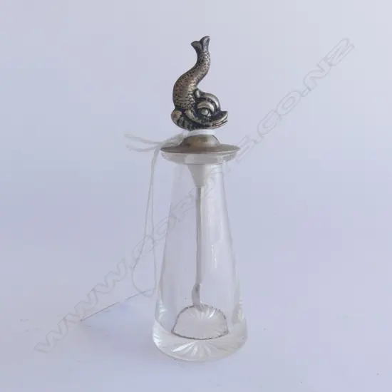 SMALL CRYSTAL OIL GLASS w. STG SILVER TOP, BIRMINGHAM 1935 JUBILEE MARK, 19.72gms