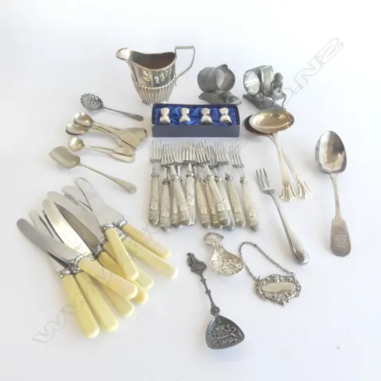 SMALL BOX EP CUTLERY CONDEMENTS  WHITE HANDLED KNIVES ETC